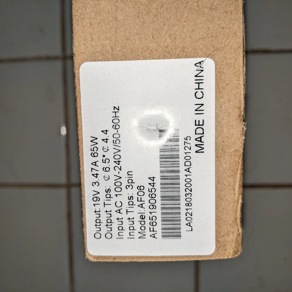 NIB LAPTOP POWER SUPPLY WITH EU ADAPTER